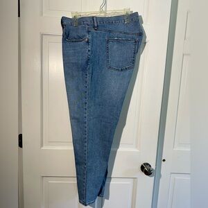 🌺GAP Boyfriend Straight Leg Medium Wash size 35🌺